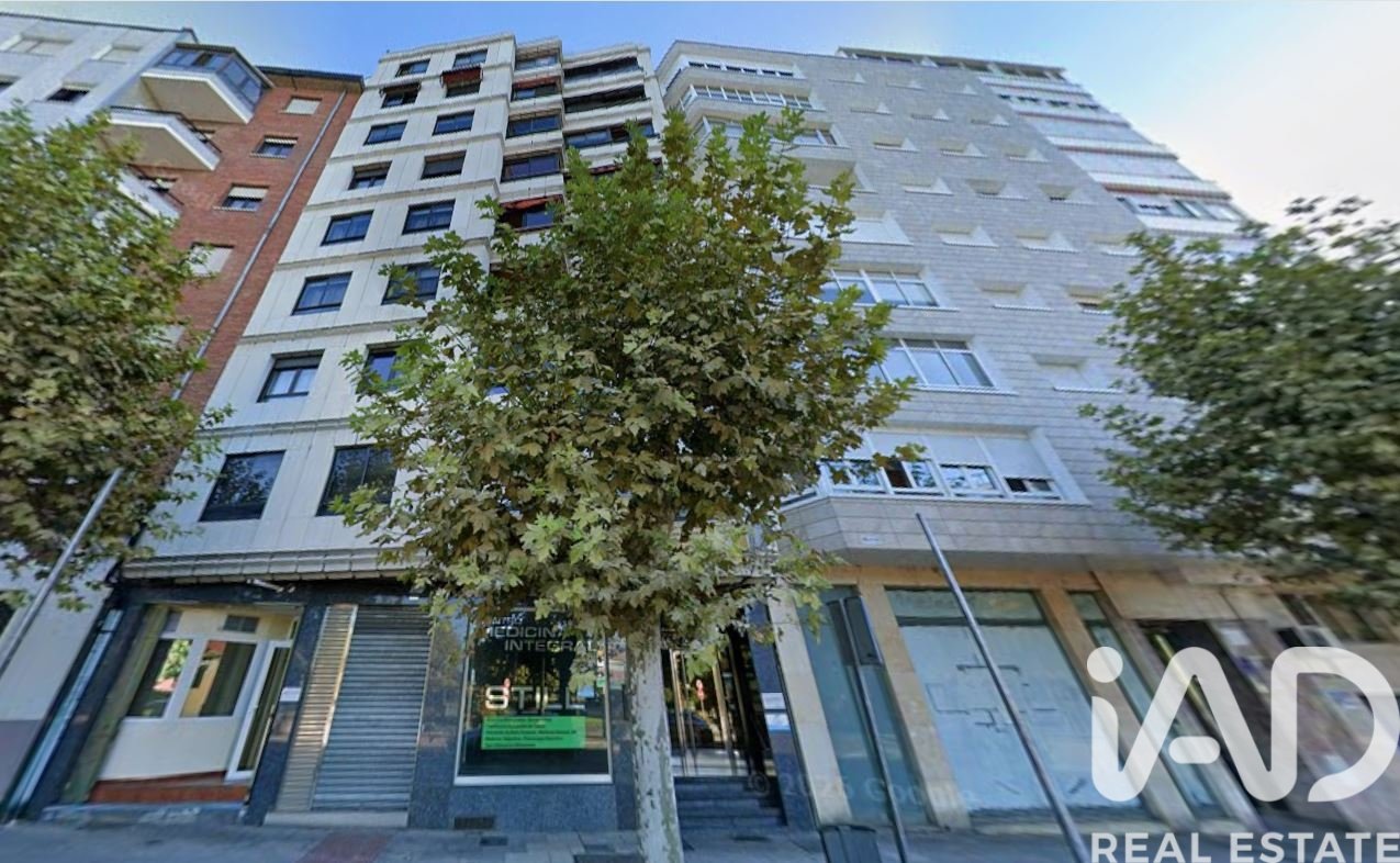 Apartment à Leon, Espagne 4 chambres, 146 m2 No. 195144