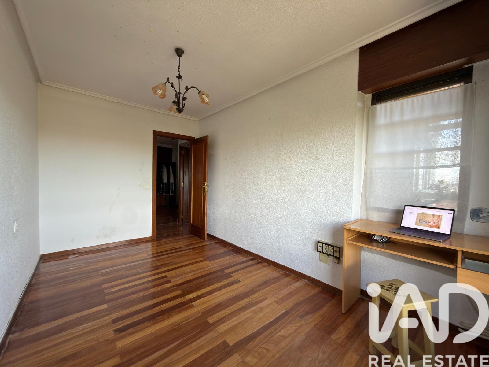 Apartment à Leon, Espagne 4 chambres, 146 m2 No. 195144