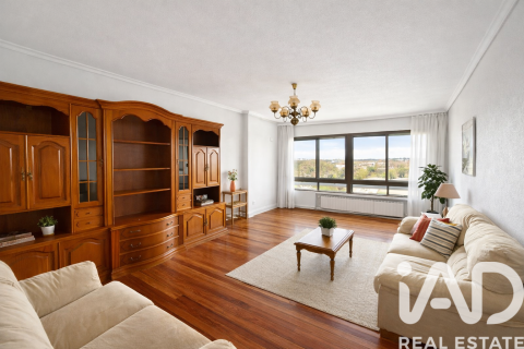 Apartment à vendre à Leon, Espagne, 4 chambres, 146 m2 No. 195144 - photo 1