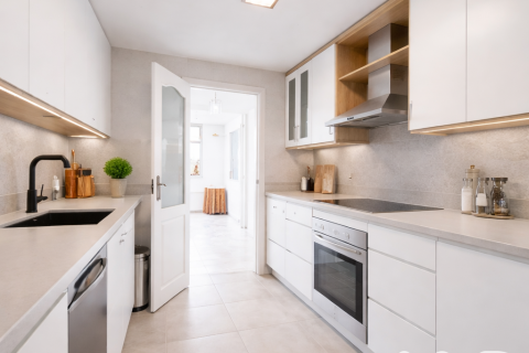 Apartment à vendre à Malaga, Espagne, 3 chambres, 103 m2 No. 195139 - photo 6