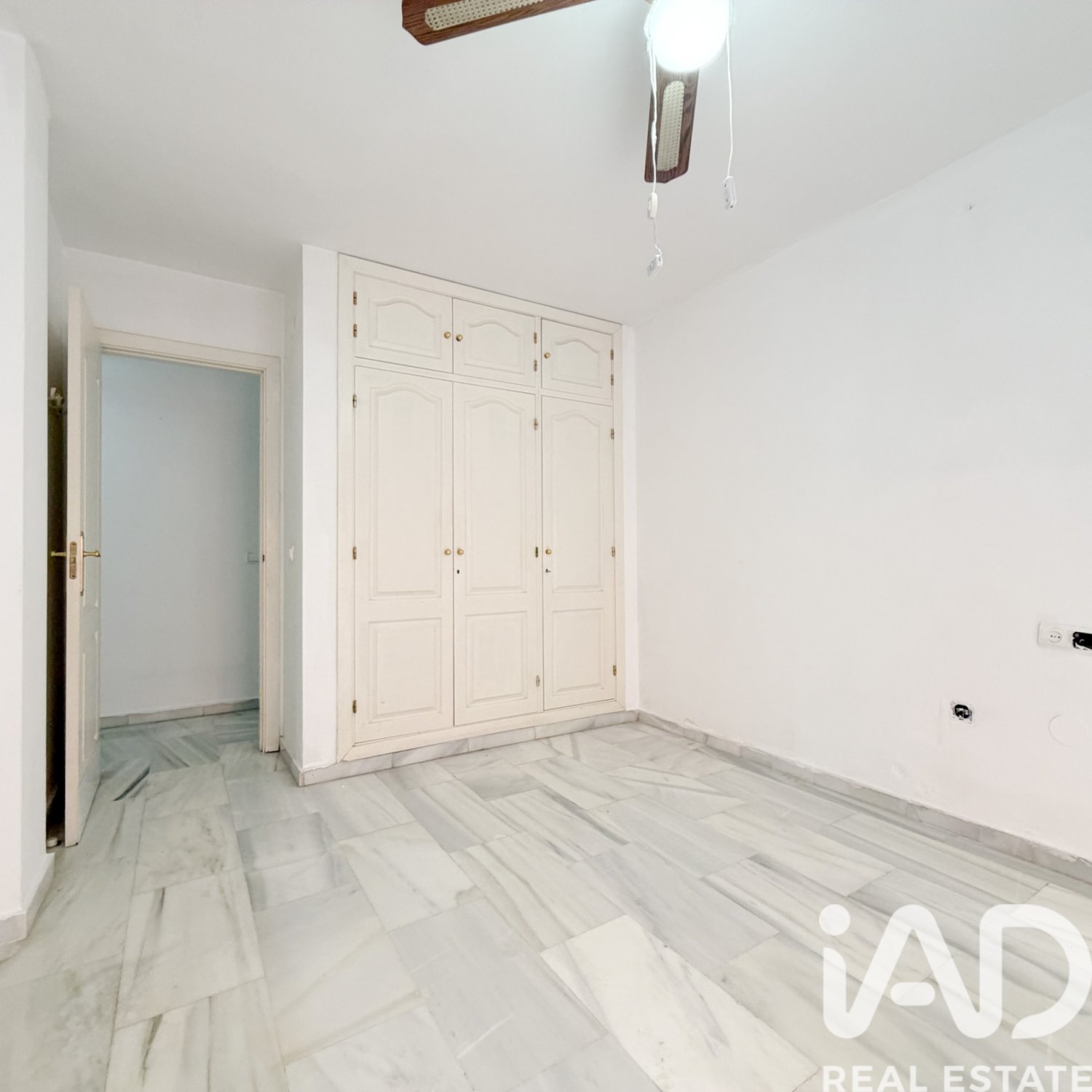 Apartment à Malaga, Espagne 3 chambres, 103 m2 No. 195139