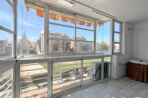 Apartment à vendre à Malaga, Espagne, 3 chambres, 103 m2 No. 195139 - photo 5