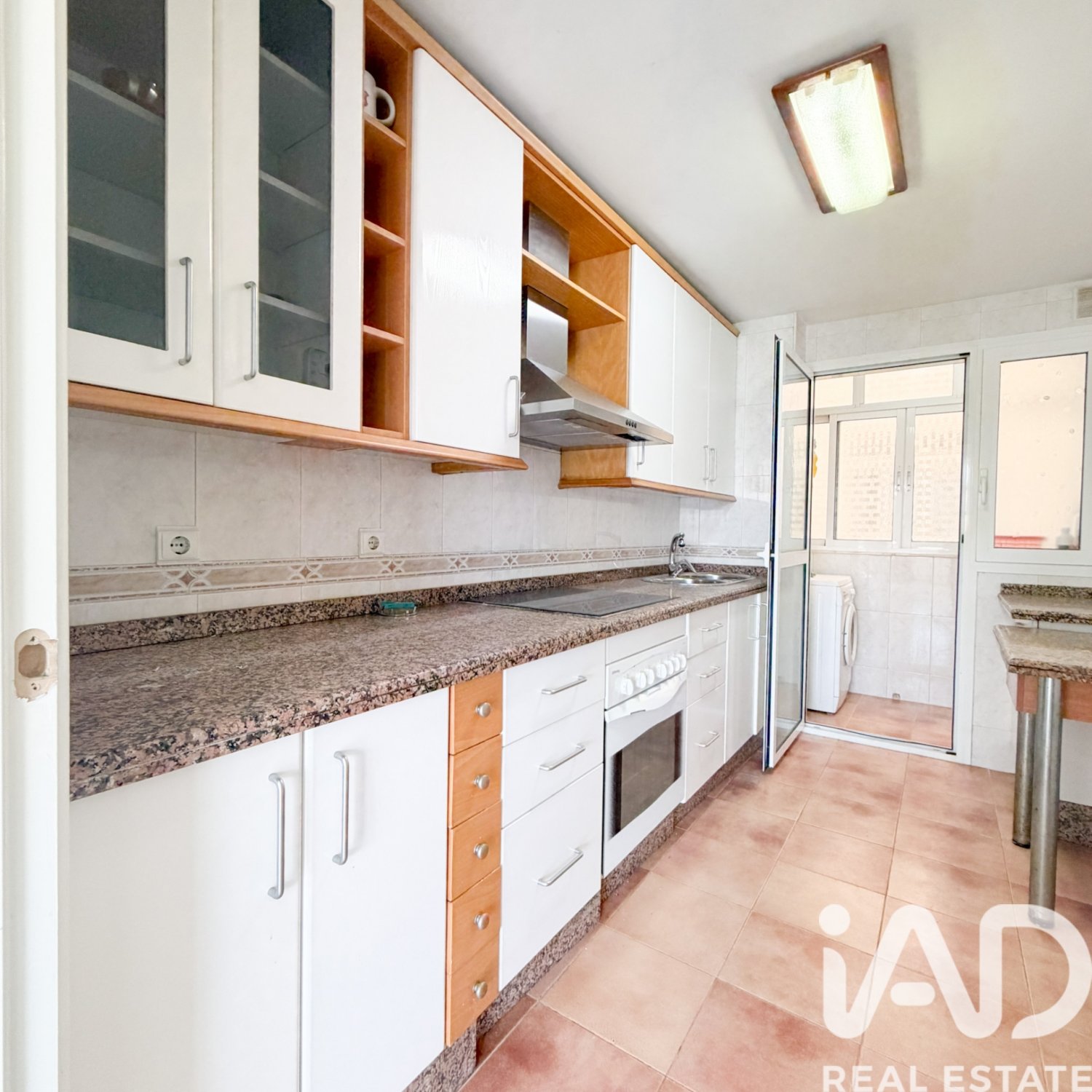 Apartment à Malaga, Espagne 3 chambres, 103 m2 No. 195139