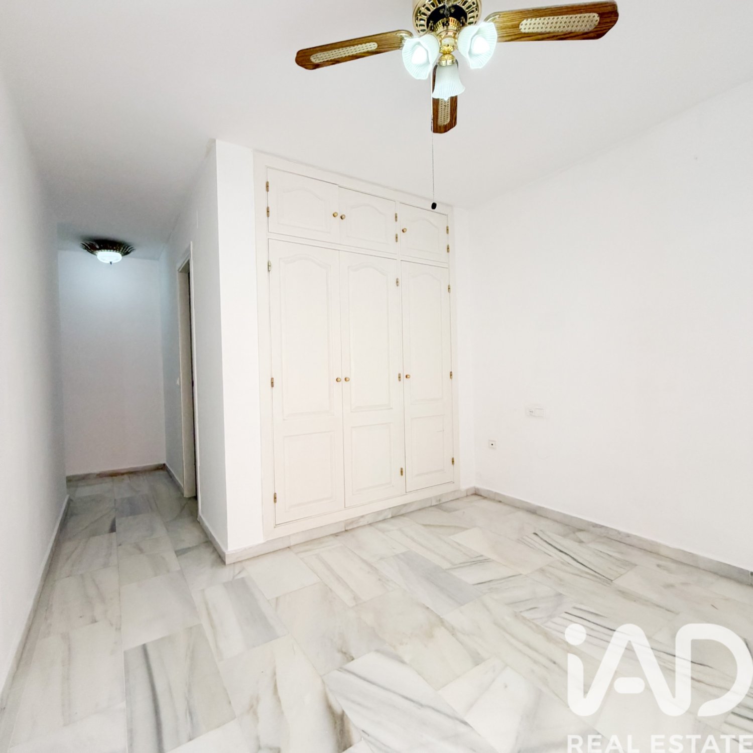 Apartment à Malaga, Espagne 3 chambres, 103 m2 No. 195139