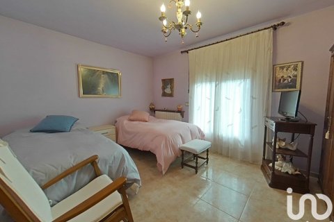 Dom w Termens, Lleida, Hiszpania 5 sypialni, 238 mkw. nr 154092 – zdjęcie 8