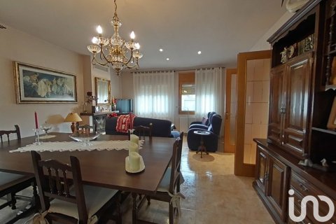 Dom w Termens, Lleida, Hiszpania 5 sypialni, 238 mkw. nr 154092 – zdjęcie 14