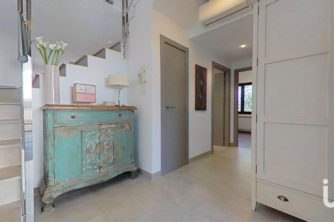 Talo myytävänä Cambrils, Tarragona, Espanja, 4 makuuhuonetta, 810 m2 No. 154090 - kuva 3