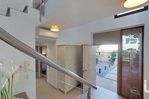 Talo myytävänä Cambrils, Tarragona, Espanja, 4 makuuhuonetta, 810 m2 No. 154090 - kuva 4