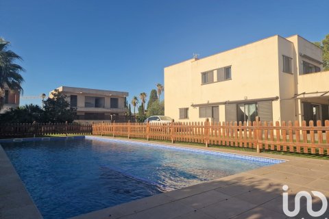 Talo myytävänä Cambrils, Tarragona, Espanja, 4 makuuhuonetta, 810 m2 No. 154090 - kuva 26