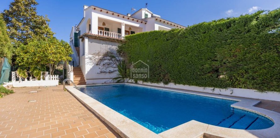 Casa adosada en Ferreries, Menorca, España 6 dormitorios, 236 m2 No. 164765