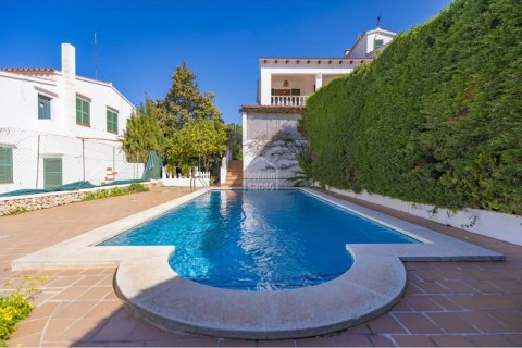 Casa adosada en venta en Ferreries, Menorca, España 6 dormitorios, 236 m2 No. 164765 - foto 2