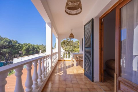 Casa adosada en venta en Ferreries, Menorca, España 6 dormitorios, 236 m2 No. 164765 - foto 3