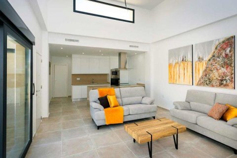 Huvila myytävänä Daya Nueva, Alicante, Espanja, 3 makuuhuonetta, 101 m2 No. 141660 - kuva 5