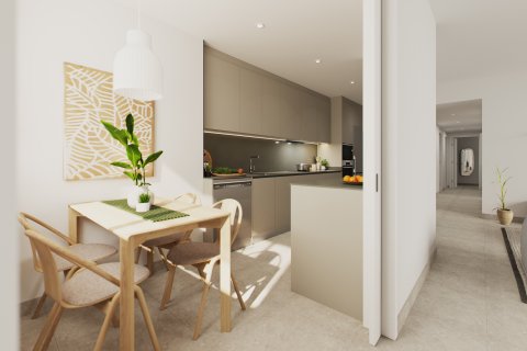 Apartamento en venta en L'Hospitalet de Llobregat, Barcelona, España 4 dormitorios, No. 144122 - foto 5