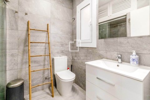 Apartment for sale in Sitges, Barcelona, Spain 3 bedrooms, 71 sq.m. No. 167967 - photo 13