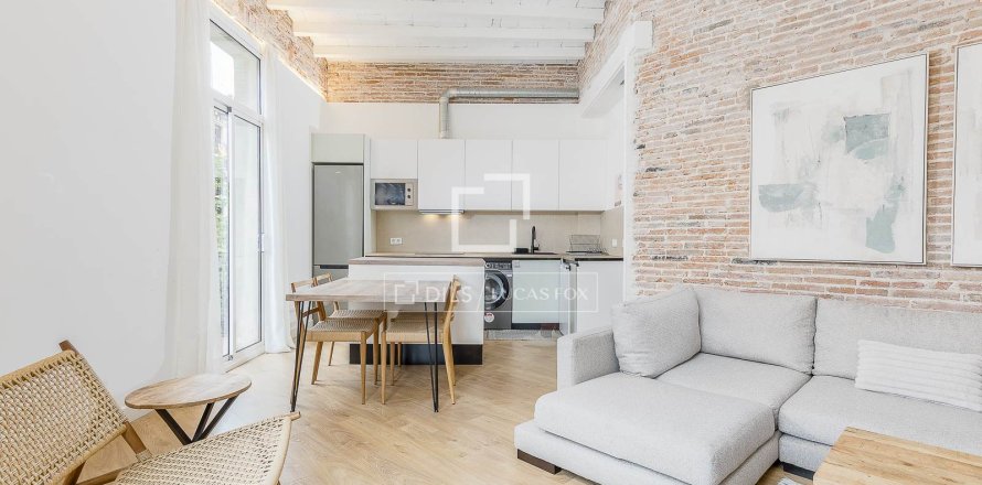 Apartment in Barcelona, Spain 3 bedrooms, 95 sq.m. No. 167971