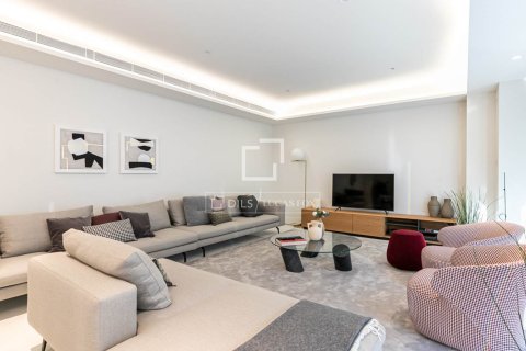 Apartment for sale in Barcelona, Spain 3 bedrooms, 148 sq.m. No. 167972 - photo 6