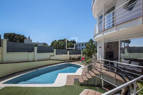 Villa à vendre à Castelldefels, Barcelona, Espagne, 5 chambres, 260 m2 No. 167970 - photo 6