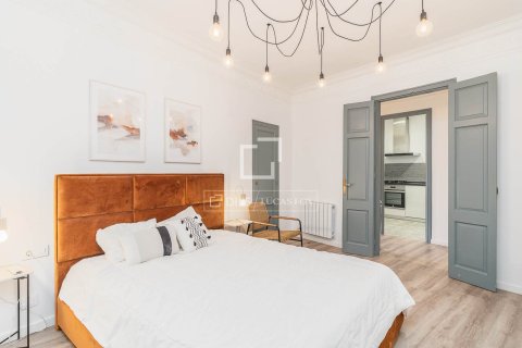 Huoneisto vuokrattavana Barcelona, Espanja, 4 makuuhuonetta, 137 m2 No. 167966 - kuva 7