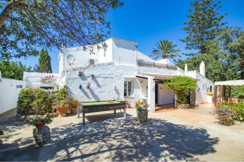 House for sale in Es Castell, Menorca, Spain 5 bedrooms, 340 sq.m. No. 154969 - photo 10