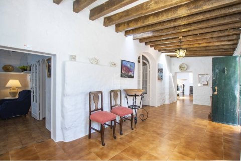 House for sale in Es Castell, Menorca, Spain 5 bedrooms, 340 sq.m. No. 154969 - photo 6