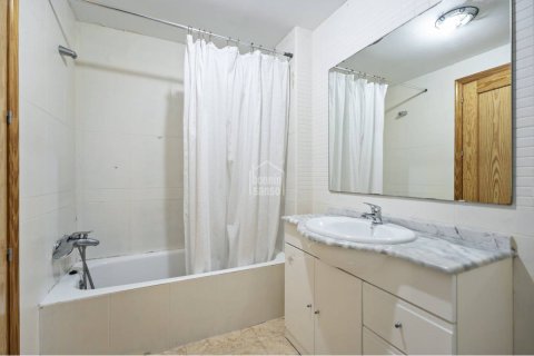 Dzīvoklis pārdošanā Mahon, Menorca, Spānijā 3 istabas, 119 m2 Nr. 154970 - attēls 8