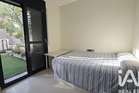 Apartament w Calafell, Tarragona, Hiszpania 4 sypialnie, 255 mkw. nr 172610 – zdjęcie 25