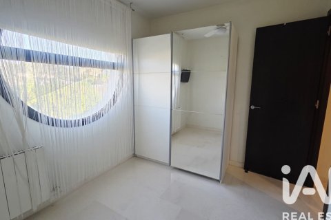Apartament w Calafell, Tarragona, Hiszpania 4 sypialnie, 255 mkw. nr 172610 – zdjęcie 10