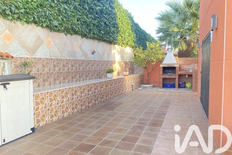 Casa in vendita a El Vendrell, Tarragona, Spagna 5 camere da letto, 315 mq. N° 172700 - foto 30