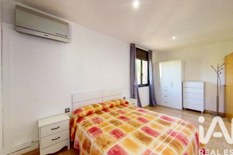 Casa in vendita a El Vendrell, Tarragona, Spagna 5 camere da letto, 315 mq. N° 172700 - foto 11