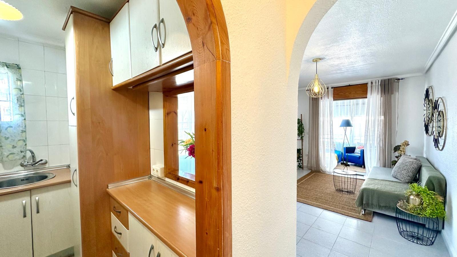 Dzīvoklis Torrevieja, Alicante, Spānijā 1 istaba, 34 m2 Nr. 182983