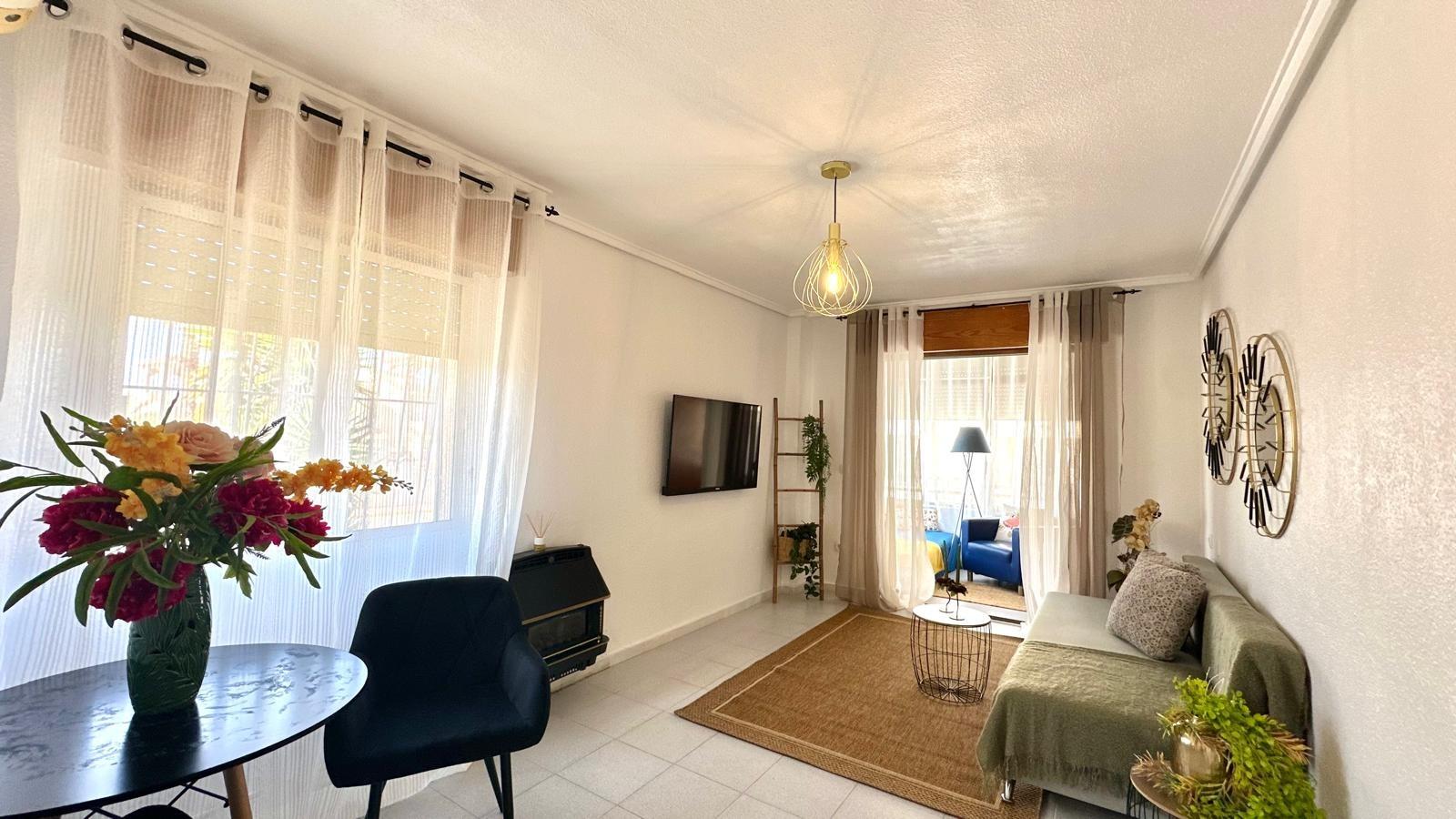 Dzīvoklis Torrevieja, Alicante, Spānijā 1 istaba, 34 m2 Nr. 182983