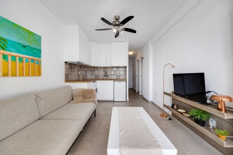Apartamento en venta en Torrevieja, Alicante, España 1 dormitorio, 52 m2 No. 182982 - foto 9