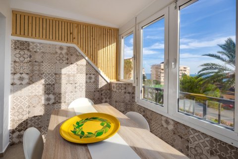 Apartamento en Torrevieja, Alicante, España 1 dormitorio, 52 m2 No. 182982