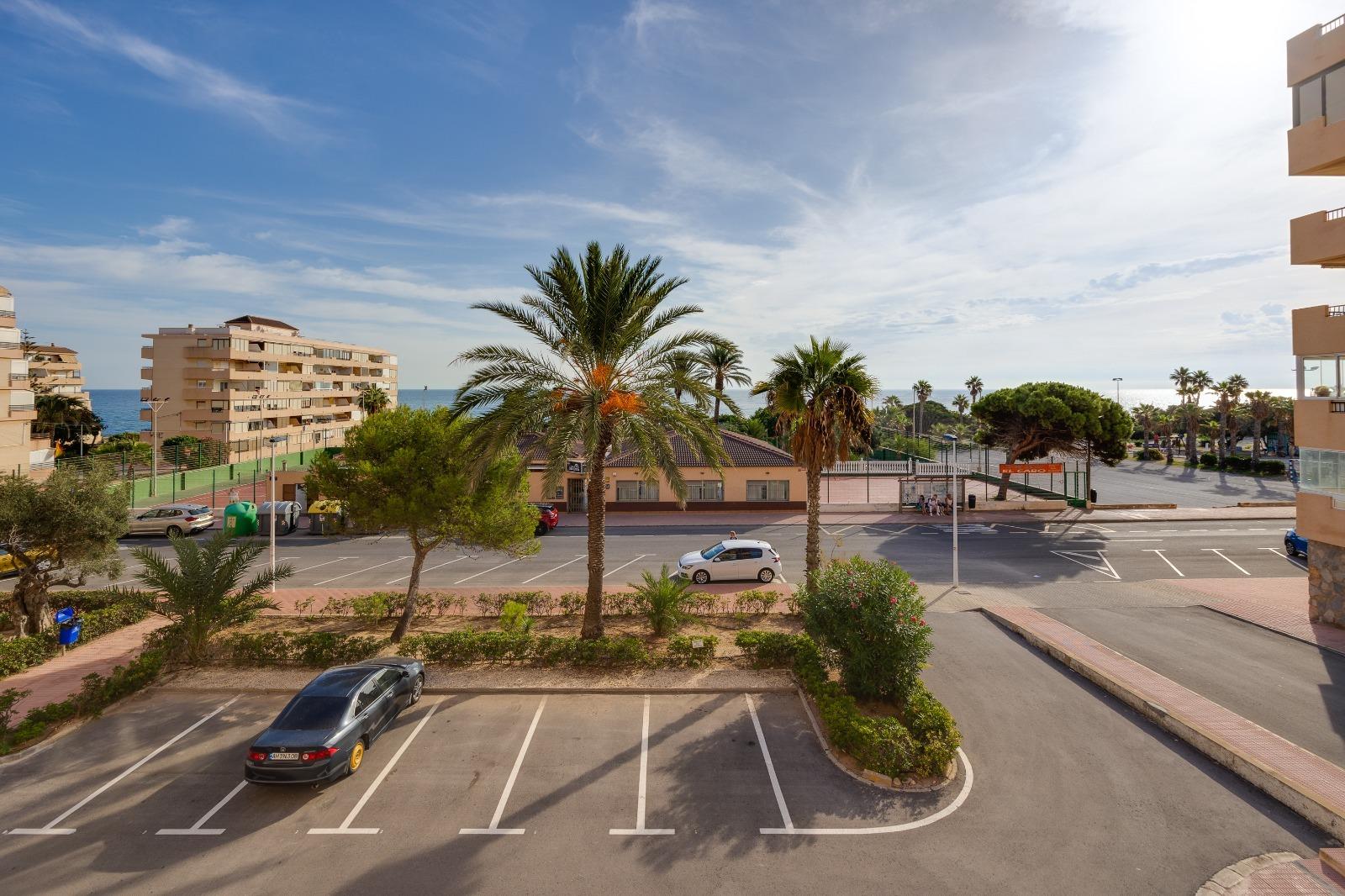 Dzīvoklis Torrevieja, Alicante, Spānijā 1 istaba, 52 m2 Nr. 182982