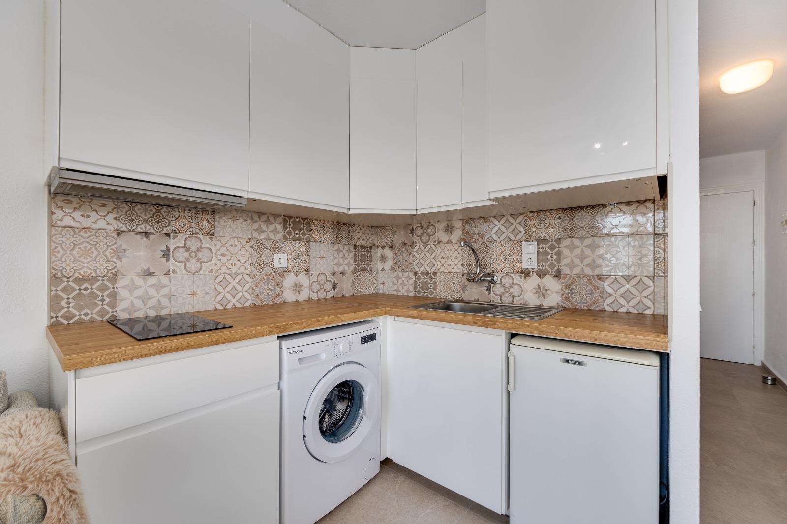 Dzīvoklis Torrevieja, Alicante, Spānijā 1 istaba, 52 m2 Nr. 182982