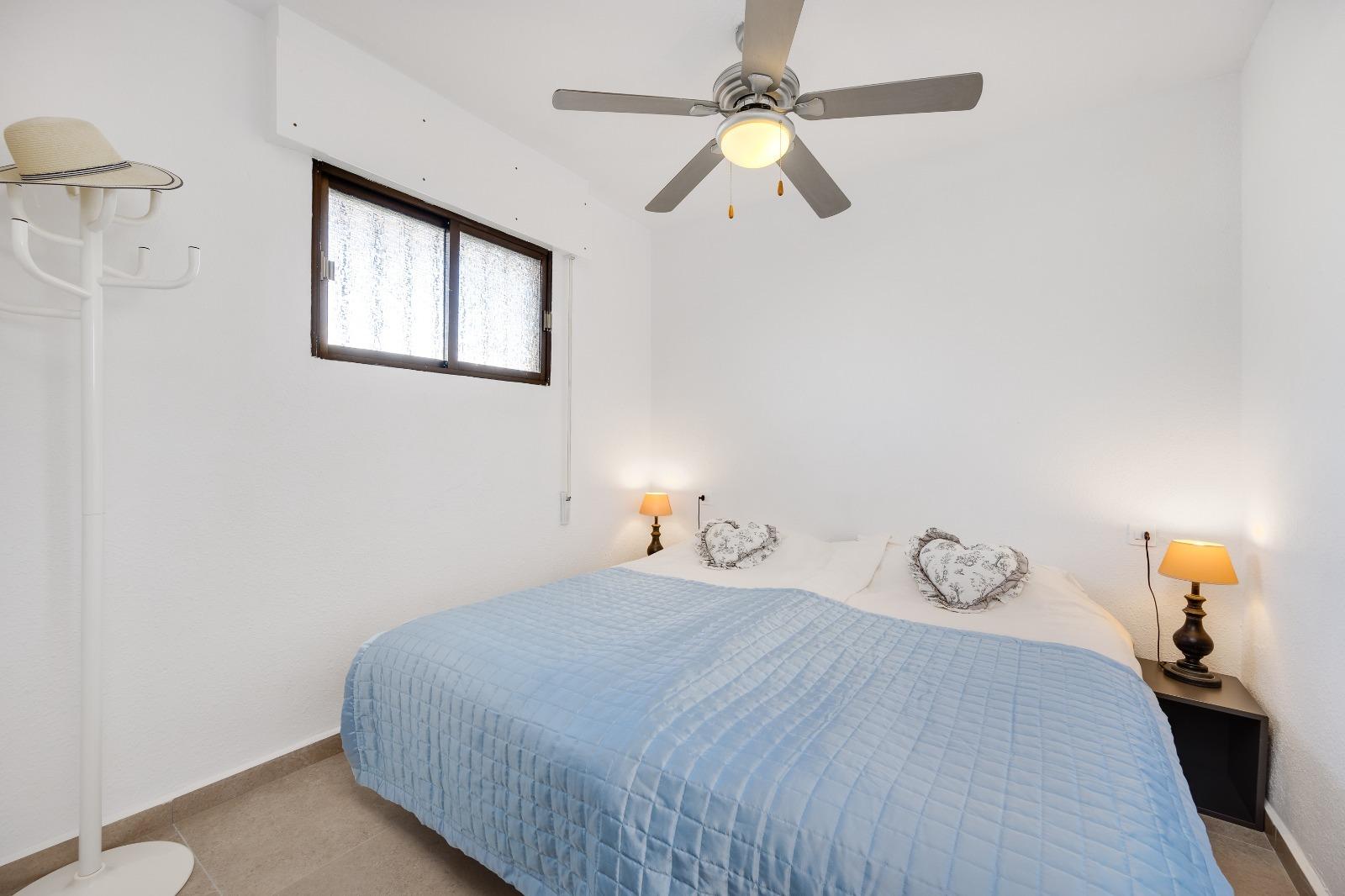 Dzīvoklis Torrevieja, Alicante, Spānijā 1 istaba, 52 m2 Nr. 182982