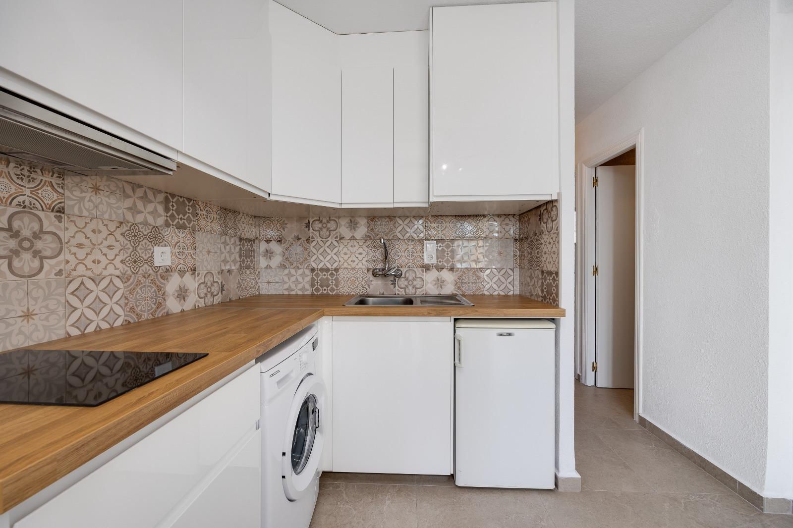 Dzīvoklis Torrevieja, Alicante, Spānijā 1 istaba, 52 m2 Nr. 182982