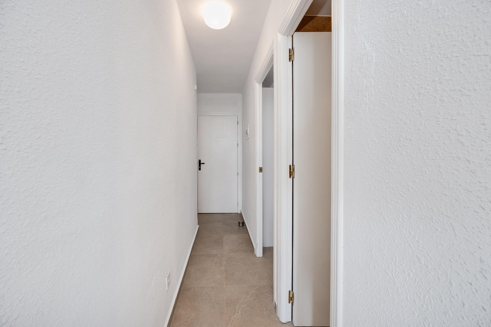 Dzīvoklis Torrevieja, Alicante, Spānijā 1 istaba, 52 m2 Nr. 182982
