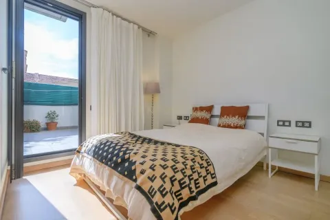Apartamento en venta en Barcelona, España 1 dormitorio, 66 m2 No. 167746 - foto 7