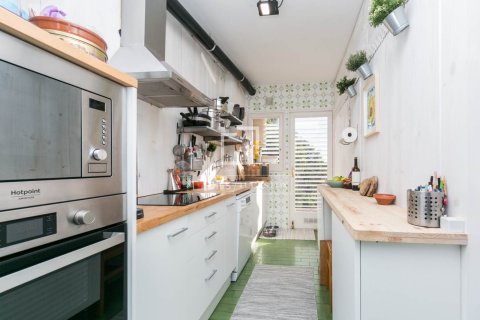 Dzīvoklis pārdošanā Gava, Barcelona, Spānijā 3 istabas, 86 m2 Nr. 150523 - attēls 25