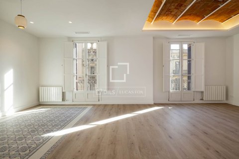 Apartment à vendre à Barcelona, Espagne, 3 chambres, 189 m2 No. 150517 - photo 10