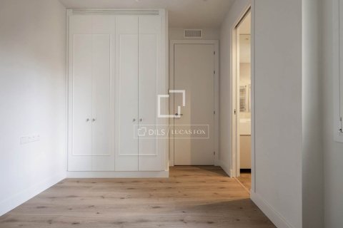 Apartment à vendre à Barcelona, Espagne, 3 chambres, 189 m2 No. 150517 - photo 17