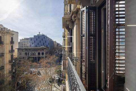 Apartment à vendre à Barcelona, Espagne, 3 chambres, 189 m2 No. 150517 - photo 3