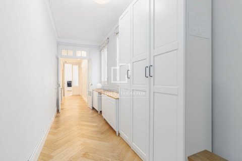 Apartment à vendre à Barcelona, Espagne, 2 chambres, 100 m2 No. 150521 - photo 25