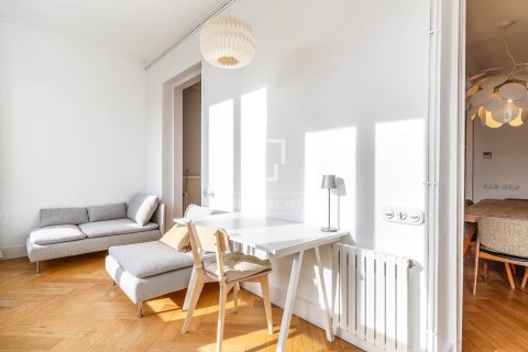 Apartment à vendre à Barcelona, Espagne, 2 chambres, 100 m2 No. 150521 - photo 3