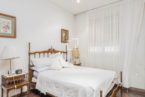 Apartment à vendre à Barcelona, Espagne, 4 chambres, 115 m2 No. 150522 - photo 22