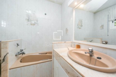 Villa in vendita a Castelldefels, Barcelona, Spagna 4 camere da letto, 200 mq. N° 150519 - foto 22