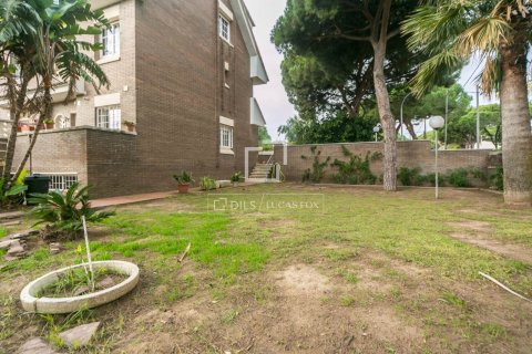 Villa in vendita a Castelldefels, Barcelona, Spagna 4 camere da letto, 200 mq. N° 150519 - foto 17