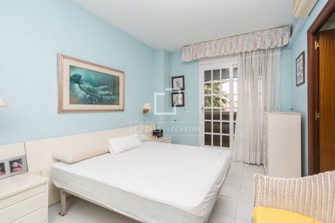 Villa in vendita a Castelldefels, Barcelona, Spagna 4 camere da letto, 200 mq. N° 150519 - foto 19